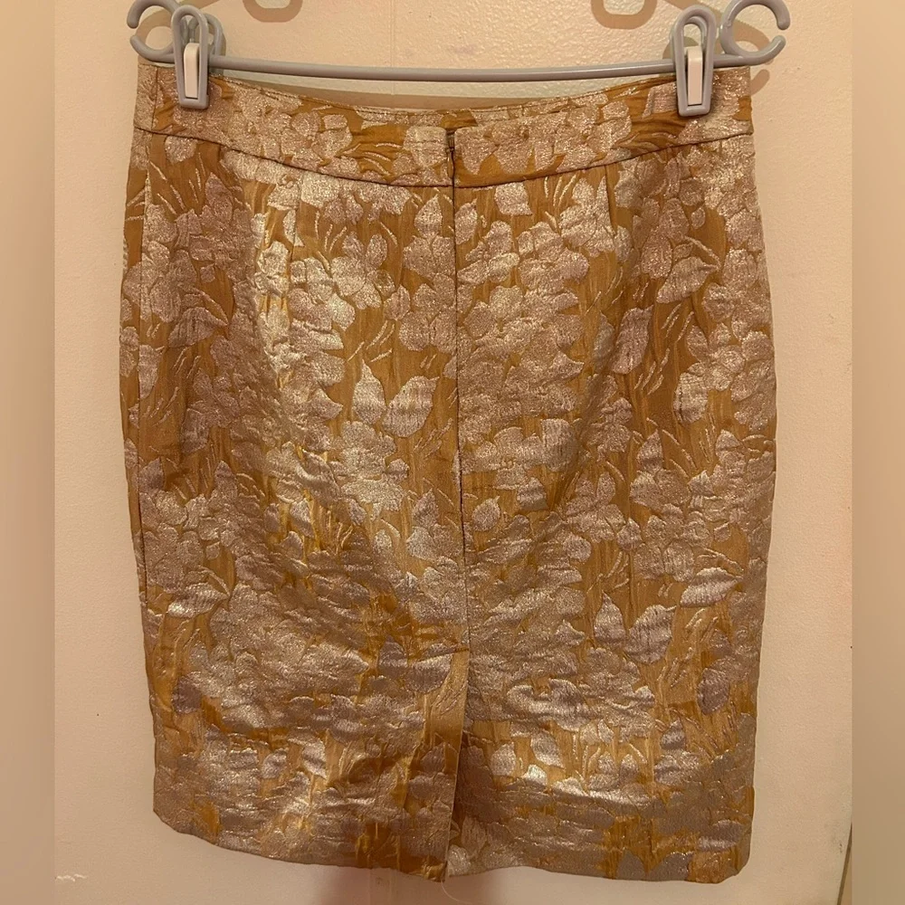 Talbots brocade floral pencil skirt size 6, EUC - Picture 3 of 4